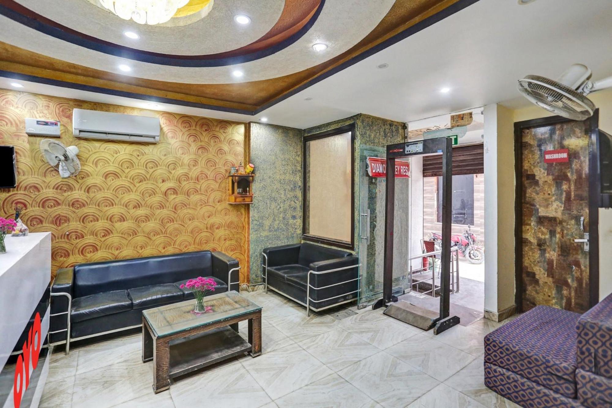 Hotel O Hotel Blue Orchid New Delhi Exterior photo
